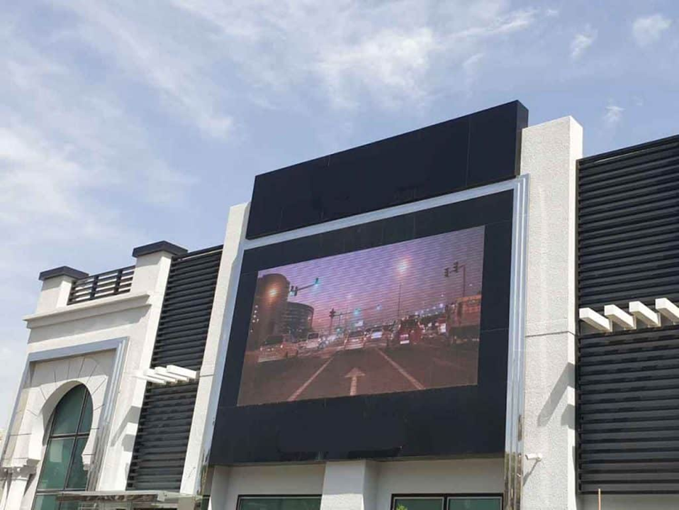 4. Some Really Cool Outdoor Display Screen Installation Tips